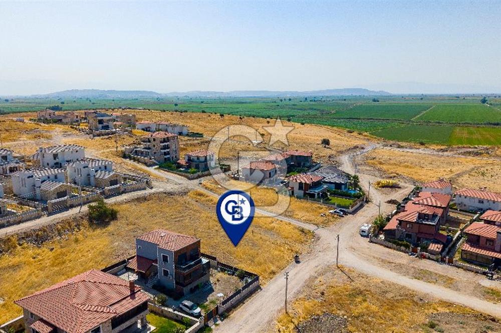 FOÇA BAĞARASINDA AVANTAJLI LOKASYONDA 510 M² VİLLA İMARLI ARSA