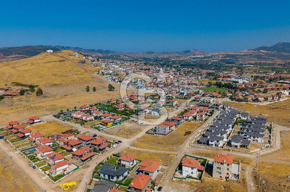FOÇA BAĞARASINDA AVANTAJLI LOKASYONDA 510 M² VİLLA İMARLI ARSA