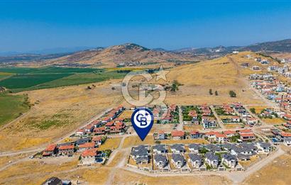 FOÇA BAĞARASINDA AVANTAJLI LOKASYONDA 510 M² VİLLA İMARLI ARSA