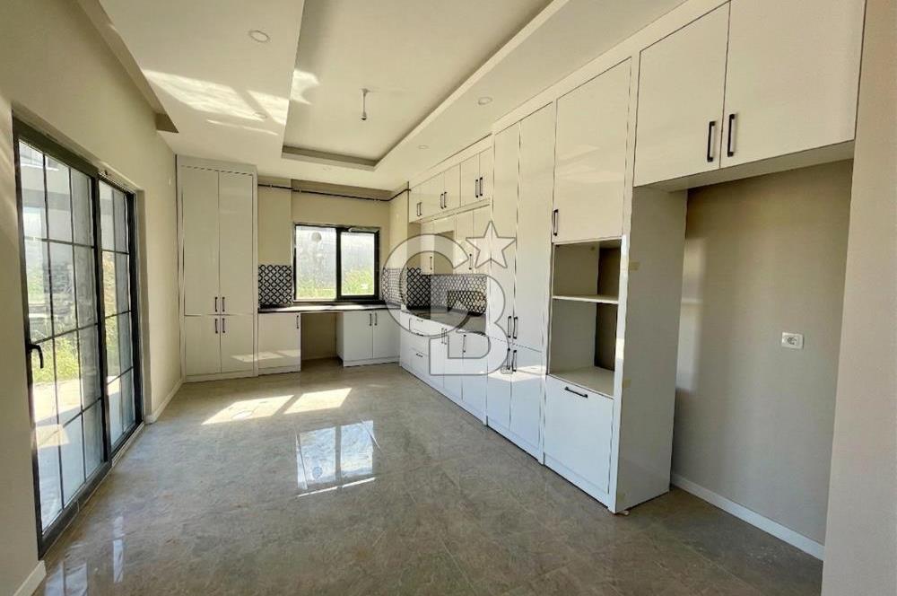 Aksaray Zafer Mahallesinde Satılık 5+1 Lüks Villa