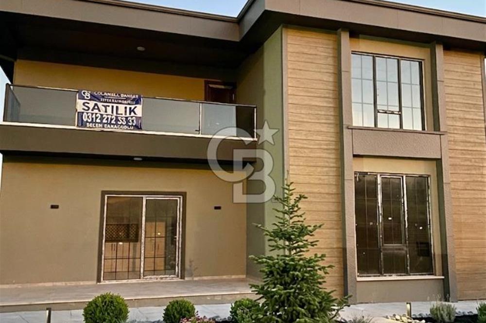 Aksaray Zafer Mahallesinde Satılık 5+1 Lüks Villa