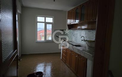 GÖLCÜK PİYALEPAŞA DENİZ MANZARALI FERAH KİRALIK DAİRE..