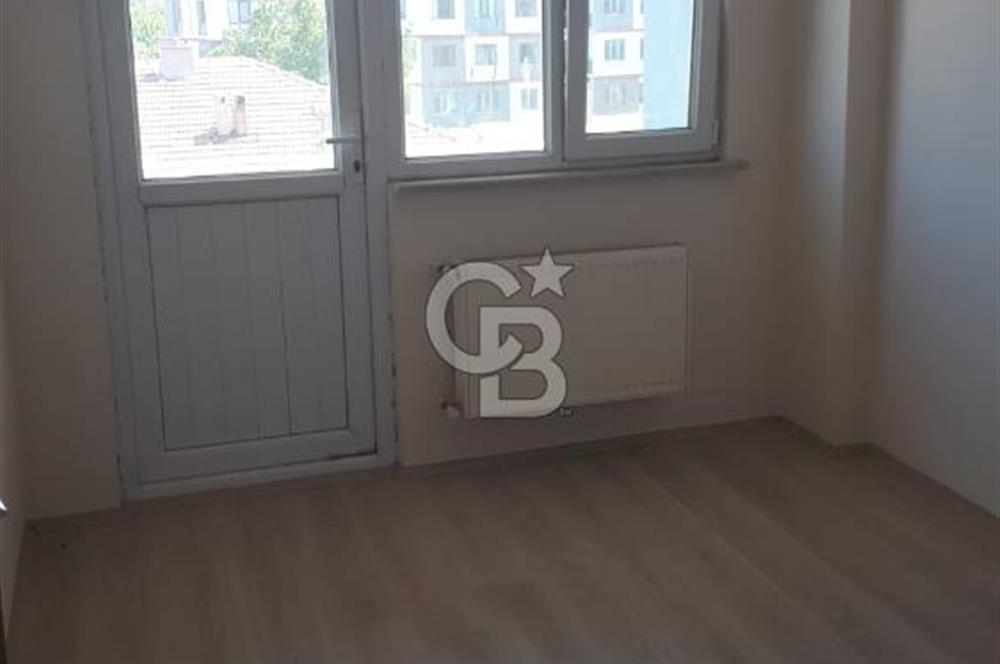 ÇANAKKALE LAPSEKİ CADDE ÜZERİNDE 2+1 SATILIK DAİRE