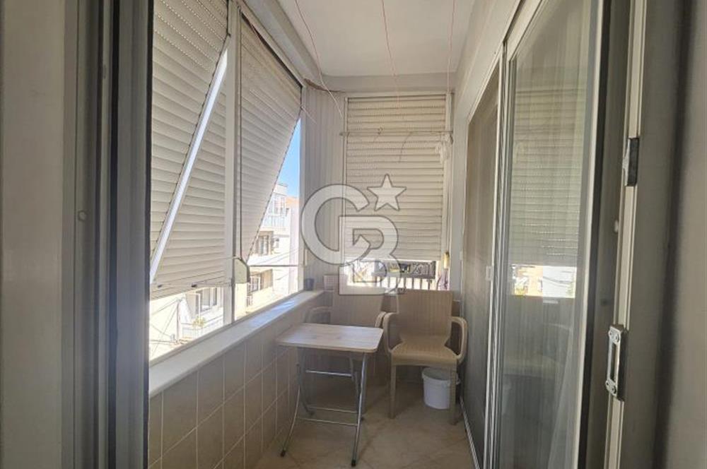 Balçova'da 3+1 Ferah, Bakımlı Daire