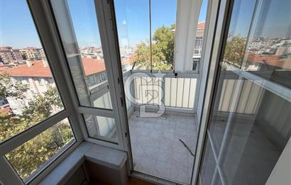 KÜÇÜKESAT BAŞÇAVUŞ SOKAKTA SATILIK 3+1 DAİRE