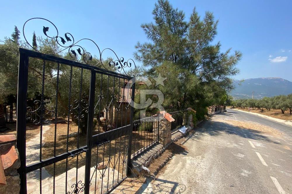 TORBALI KARAOT KÖYÜ SATILIK 2 ADET TAŞ EV