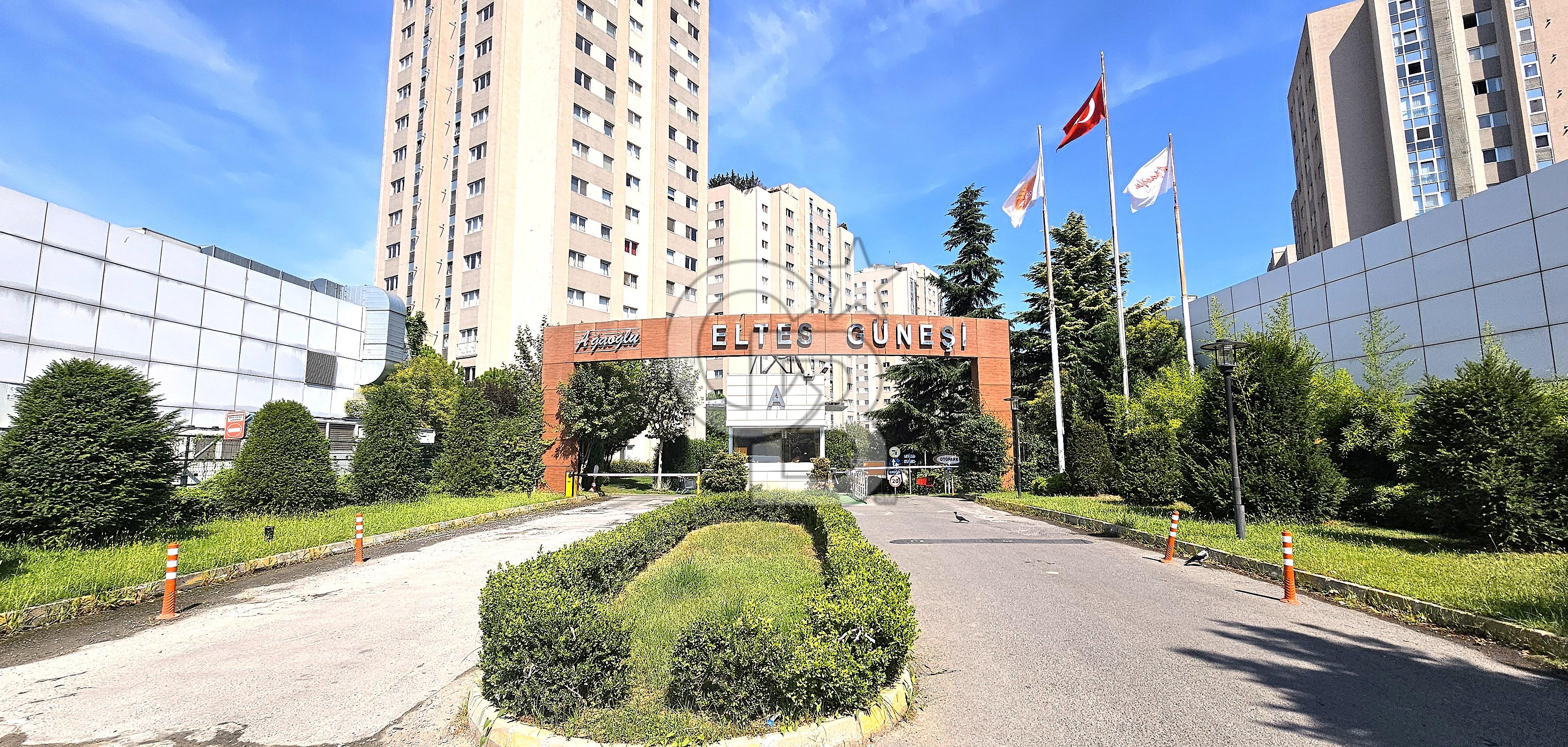 ÜMRANİYE AĞAOĞLU ELTES GÜNEŞİ  BENZERSİZ PEYZAJ VE HAVUZ CEPHELİ 119m2 3+1 SATILIK DAİRE FIRSATI