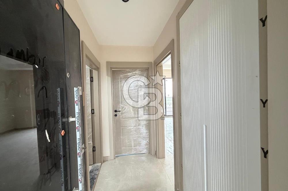 Finike'de Deniz/Havuz Manzaralı 1+1 Lüks Teraslı Daire