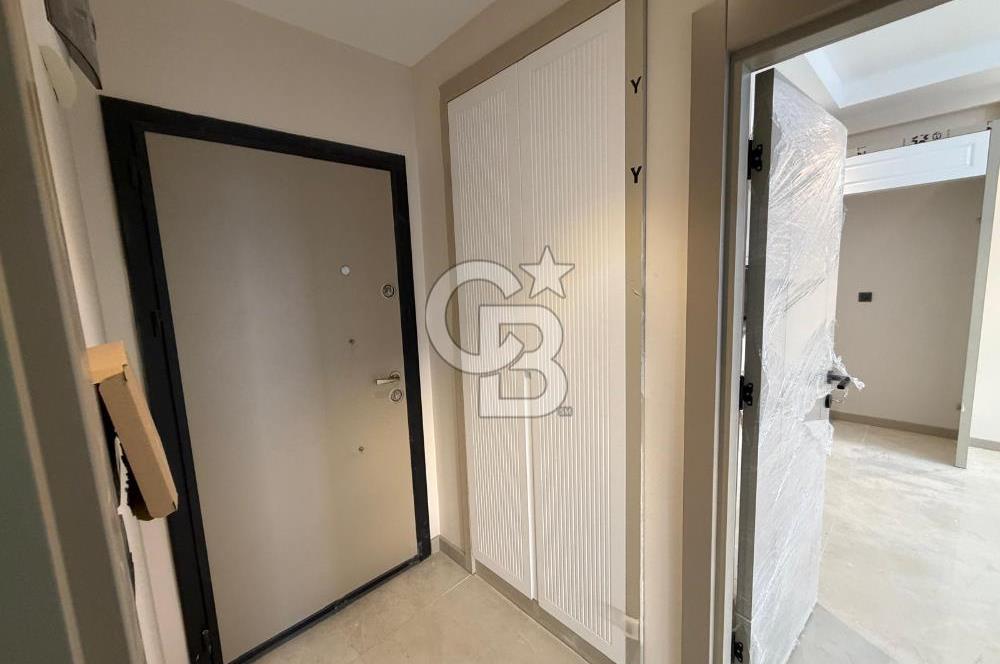Finike'de Deniz/Havuz Manzaralı 1+1 Lüks Teraslı Daire