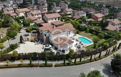 PROJENİN EN NADİRİ TOSKANA VADİSİ SATILIK 6+2T3 MODEL ÖZEL VİLLA