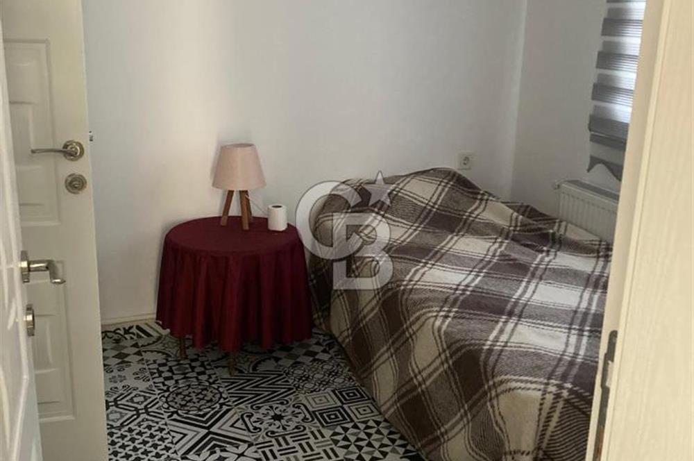 Mavi Plaj ve Gece Pazarına 3 Dk! Çeşmealtı'nda Bahçeli, Doğalgazlı, Full Eşyalı 2+1