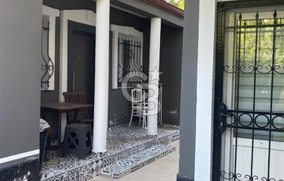 Mavi Plaj ve Gece Pazarına 3 Dk! Çeşmealtı'nda Bahçeli, Doğalgazlı, Full Eşyalı 2+1