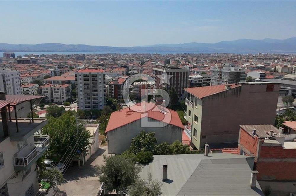 BAYRAKLI EMEK MAHALLESİNDE SATILIK MÜSTAKİL EV 