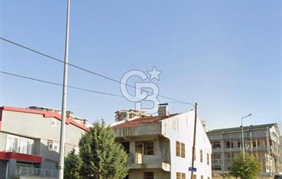 YAŞAMKENT’TE 2 KAT VİLLA İMARLI 218 m² ARSA 