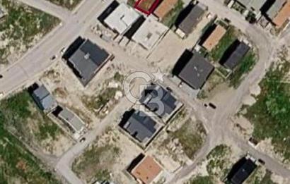 YAŞAMKENT’TE 2 KAT VİLLA İMARLI 218 m² ARSA 