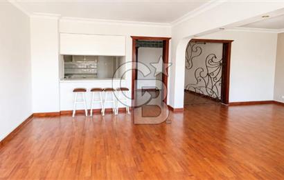 HOCAALİZADE CADDE ÜSTÜNDE MERKEZİ LOKASYONDA 3+1 KİRALIK DAİRE