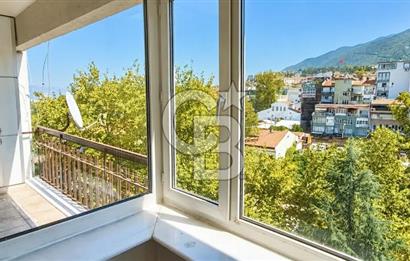 HOCAALİZADE CADDE ÜSTÜNDE MERKEZİ LOKASYONDA 3+1 KİRALIK DAİRE