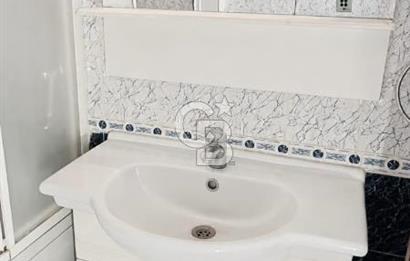 HOCAALİZADE CADDE ÜSTÜNDE MERKEZİ LOKASYONDA 3+1 KİRALIK DAİRE
