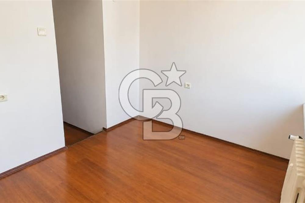 HOCAALİZADE CADDE ÜSTÜNDE MERKEZİ LOKASYONDA 3+1 KİRALIK DAİRE