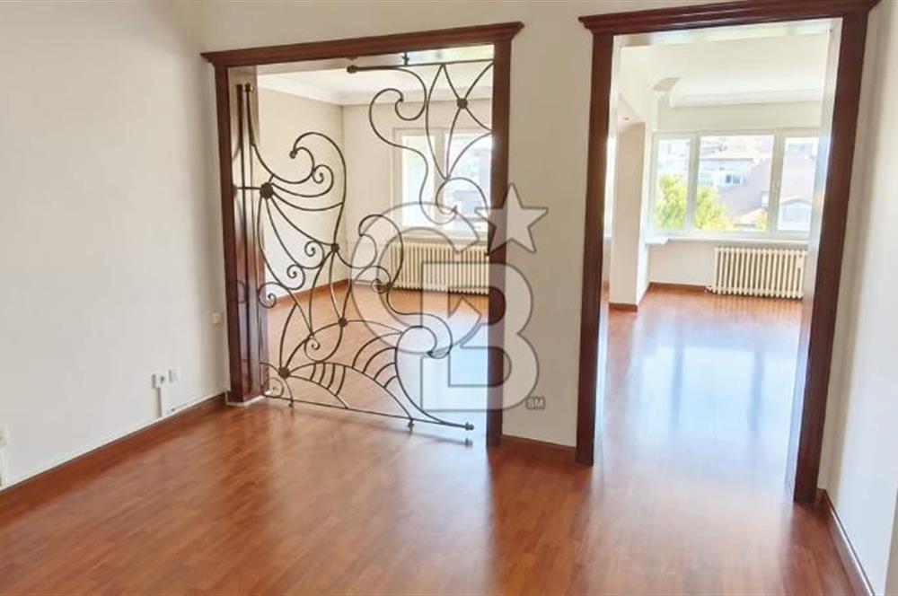 HOCAALİZADE CADDE ÜSTÜNDE MERKEZİ LOKASYONDA 3+1 KİRALIK DAİRE