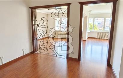 HOCAALİZADE CADDE ÜSTÜNDE MERKEZİ LOKASYONDA 3+1 KİRALIK DAİRE