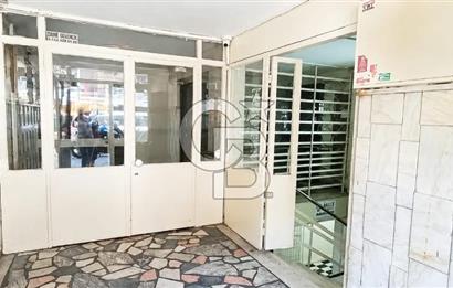 HOCAALİZADE CADDE ÜSTÜNDE MERKEZİ LOKASYONDA 3+1 KİRALIK DAİRE