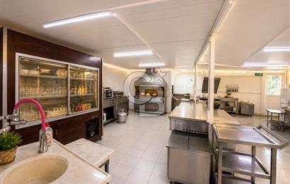 BORNOVA ÇİÇEKLİKÖY ÇOKLU GELİR ÜRETEBİLECEK ORGANİZASYON ALANI
