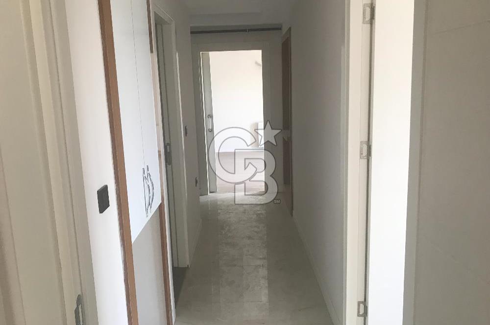 Yüreğir Akdeniz Mah. Havuzlu Site İçi Doğalgazlı Daire 2+1