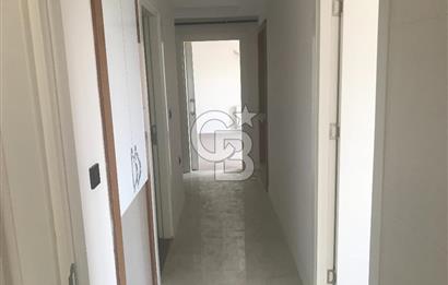 Yüreğir Akdeniz Mah. Havuzlu Site İçi Doğalgazlı Daire 2+1