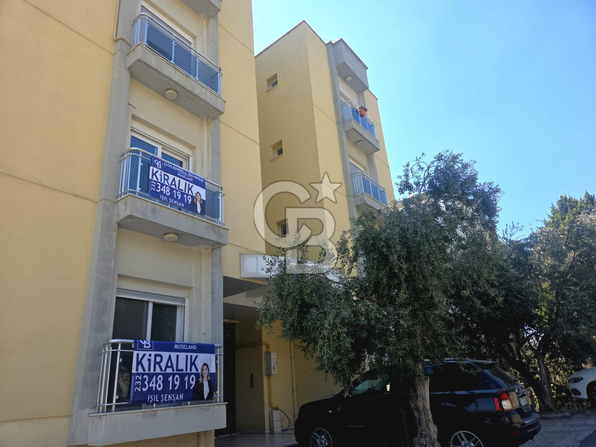 Bornova Erzene Mahallesinde Kiralık Geniş 3+1 Daire
