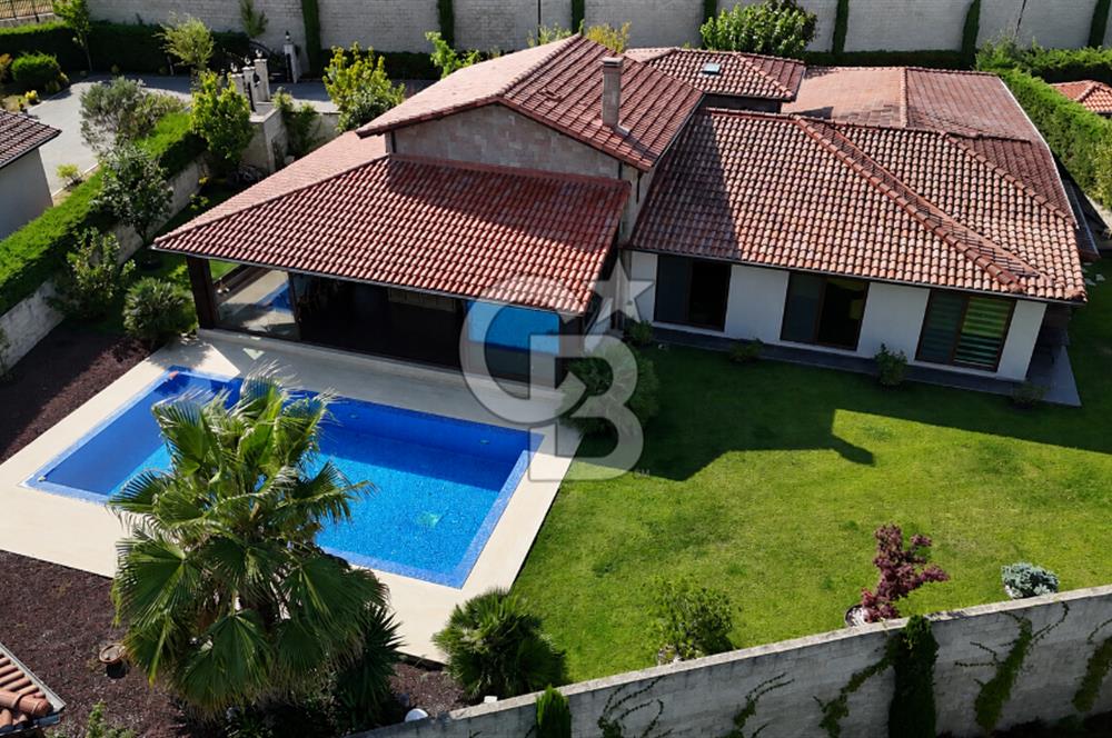 TOSKANA VADİSİ T11 MODEL 5+1 1.069 M² BAHÇELİ ÖZEL HAVUZLU VİLLA