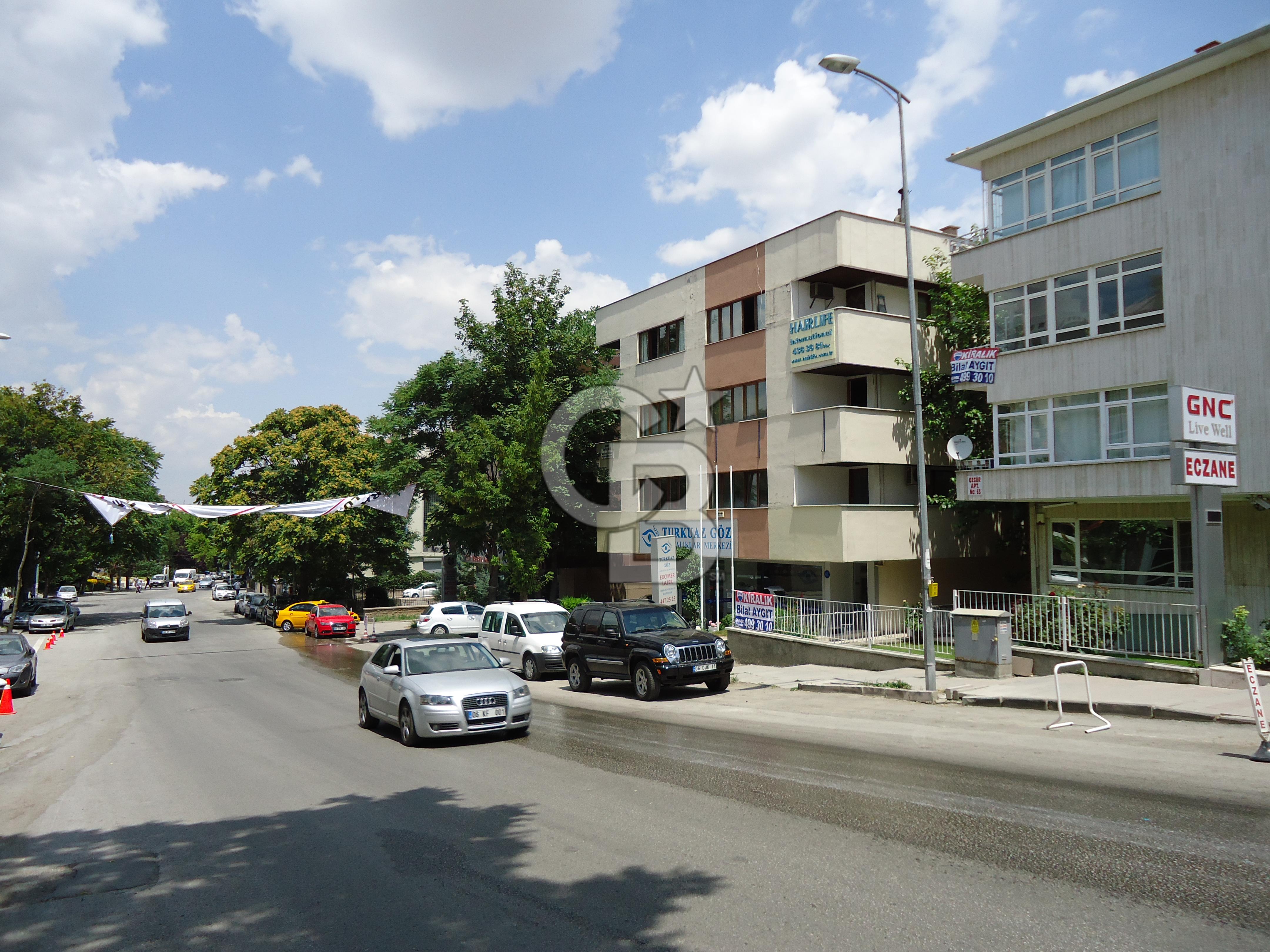 Nenehatun Caddesi Üzerinde 2+1 Temiz Boyalı Eşyalı Kiralık