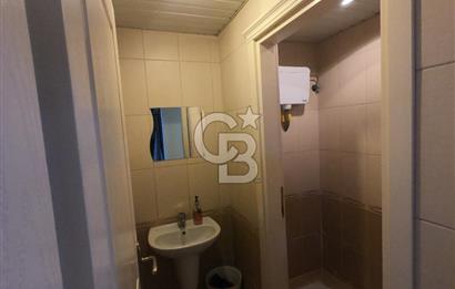 Karamürsel Dereköyde Deniz Manzaralı Havuzlu 3+1 Daire