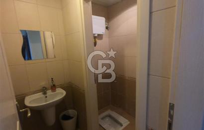Karamürsel Dereköyde Deniz Manzaralı Havuzlu 3+1 Daire