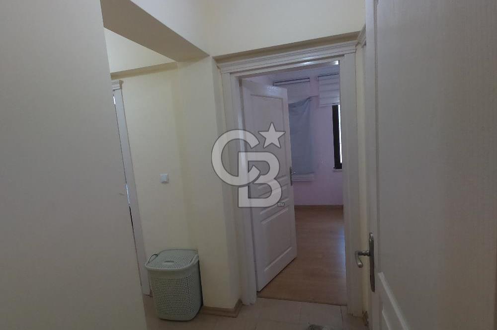 Karamürsel Dereköyde Deniz Manzaralı Havuzlu 3+1 Daire