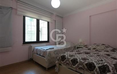 Karamürsel Dereköyde Deniz Manzaralı Havuzlu 3+1 Daire