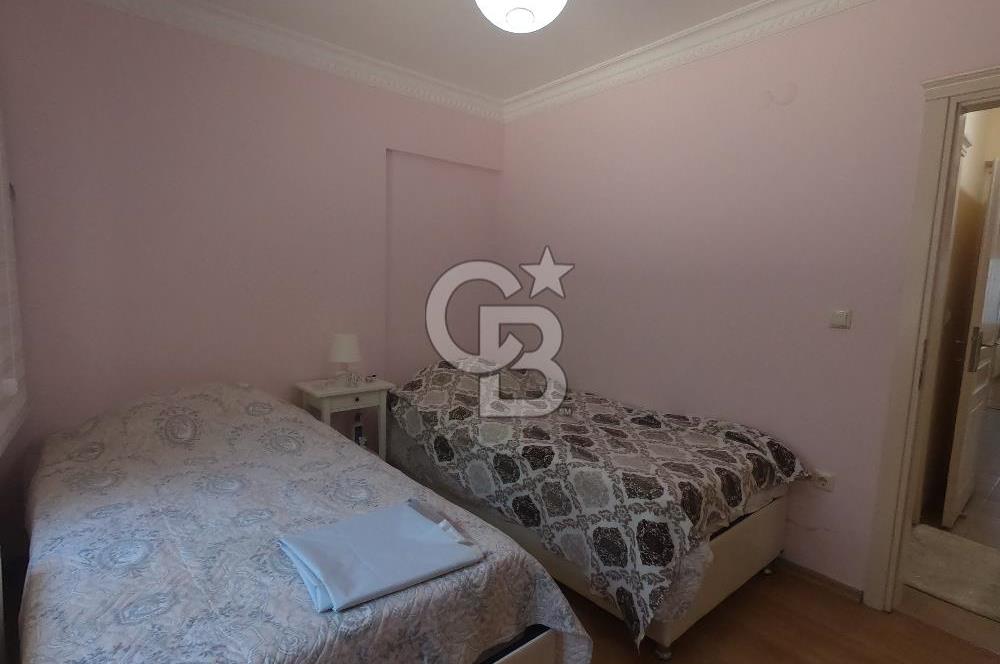 Karamürsel Dereköyde Deniz Manzaralı Havuzlu 3+1 Daire