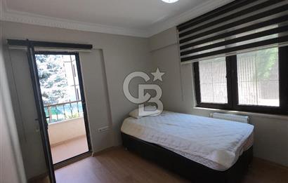 Karamürsel Dereköyde Deniz Manzaralı Havuzlu 3+1 Daire