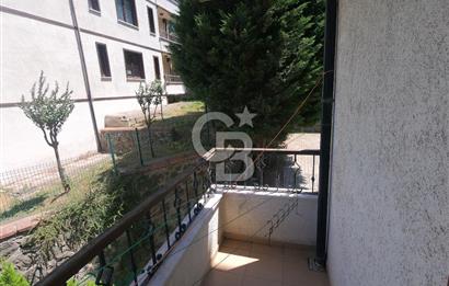 Karamürsel Dereköyde Deniz Manzaralı Havuzlu 3+1 Daire