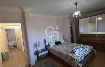 Karamürsel Dereköyde Deniz Manzaralı Havuzlu 3+1 Daire