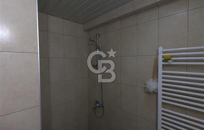Karamürsel Dereköyde Deniz Manzaralı Havuzlu 3+1 Daire