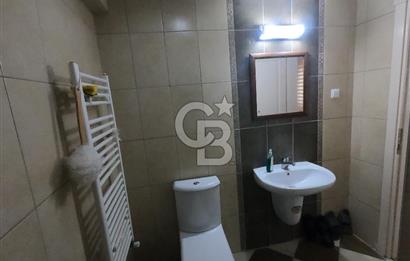 Karamürsel Dereköyde Deniz Manzaralı Havuzlu 3+1 Daire