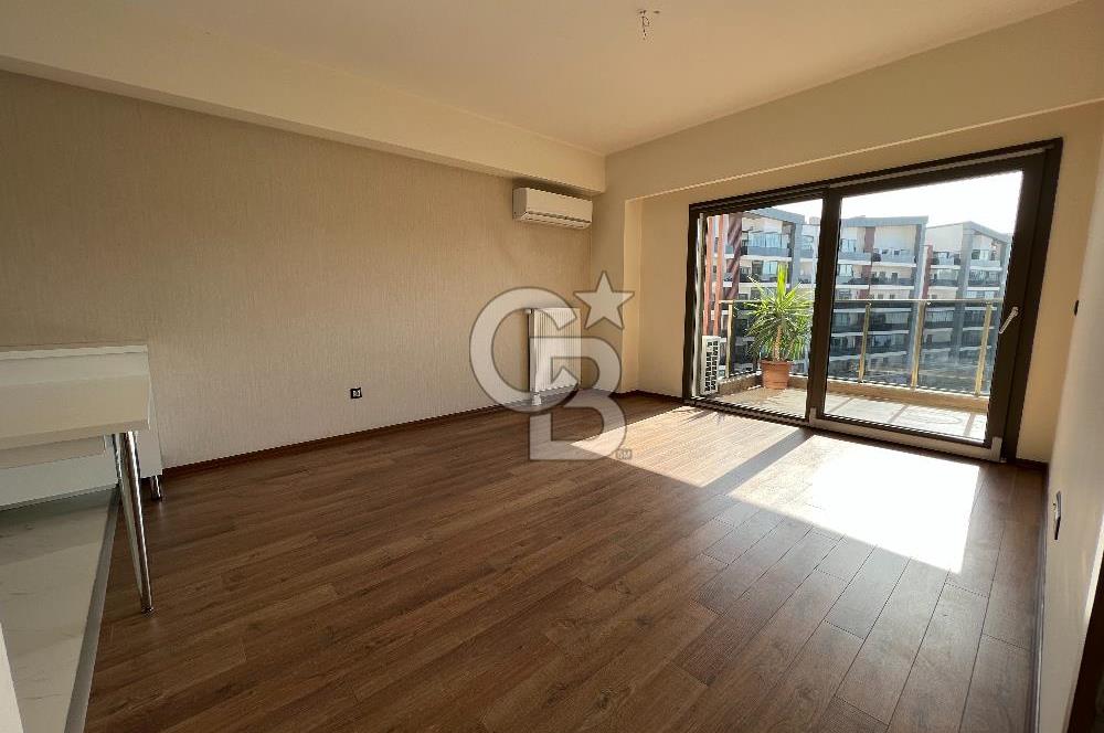 Park Yaşam Ataşehir Kiralık 2+1 Daire Havuz Manzaralı