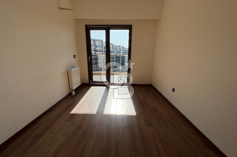 Park Yaşam Ataşehir Kiralık 2+1 Daire Havuz Manzaralı