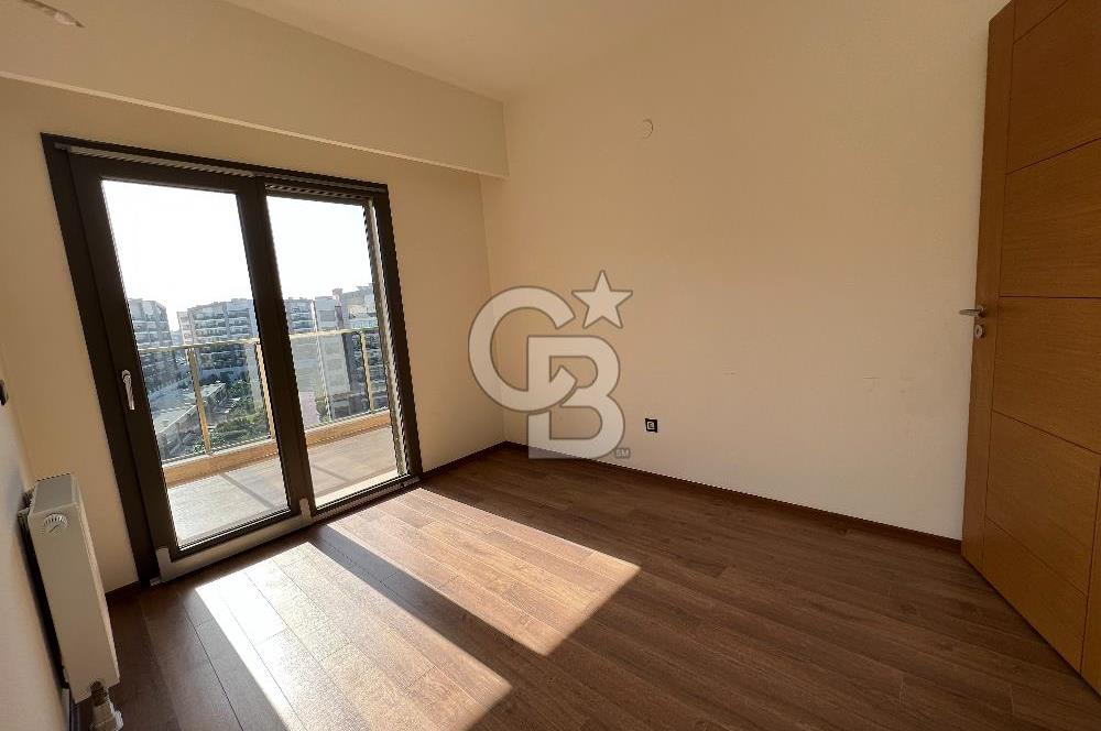 Park Yaşam Ataşehir Kiralık 2+1 Daire Havuz Manzaralı