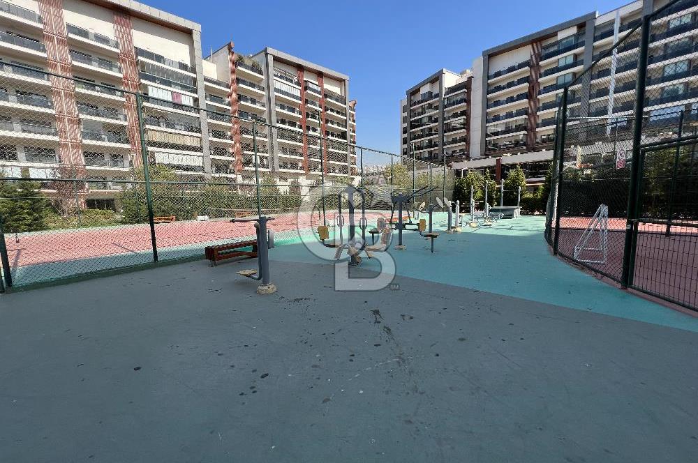 Park Yaşam Ataşehir Kiralık 2+1 Daire Havuz Manzaralı