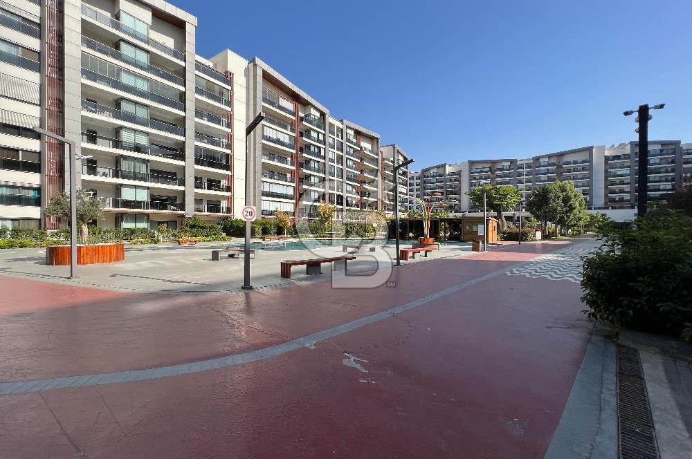 Park Yaşam Ataşehir Kiralık 2+1 Daire Havuz Manzaralı