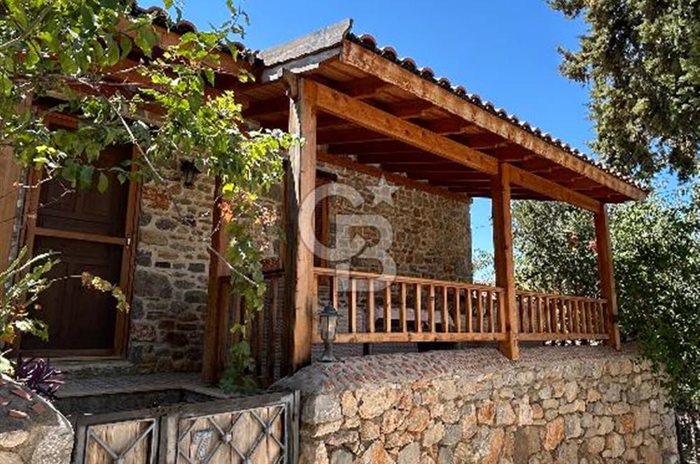 ESKİ DATÇANIN RUHUNU TAŞIYAN, SATILIK VERANDALI TAŞ EV