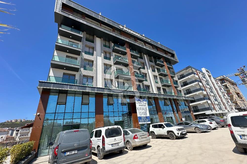 YEŞİLOVA DIAMOND Q REZİDANS SATILIK YOLA CEPHE 2+1 DUBLEKS DAİRE