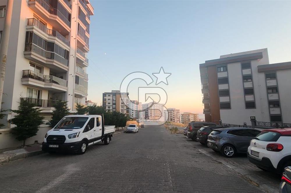 ÇİĞLİ ATATÜRK MAHALLESİNDE SATILIK 2+1 DAİRE